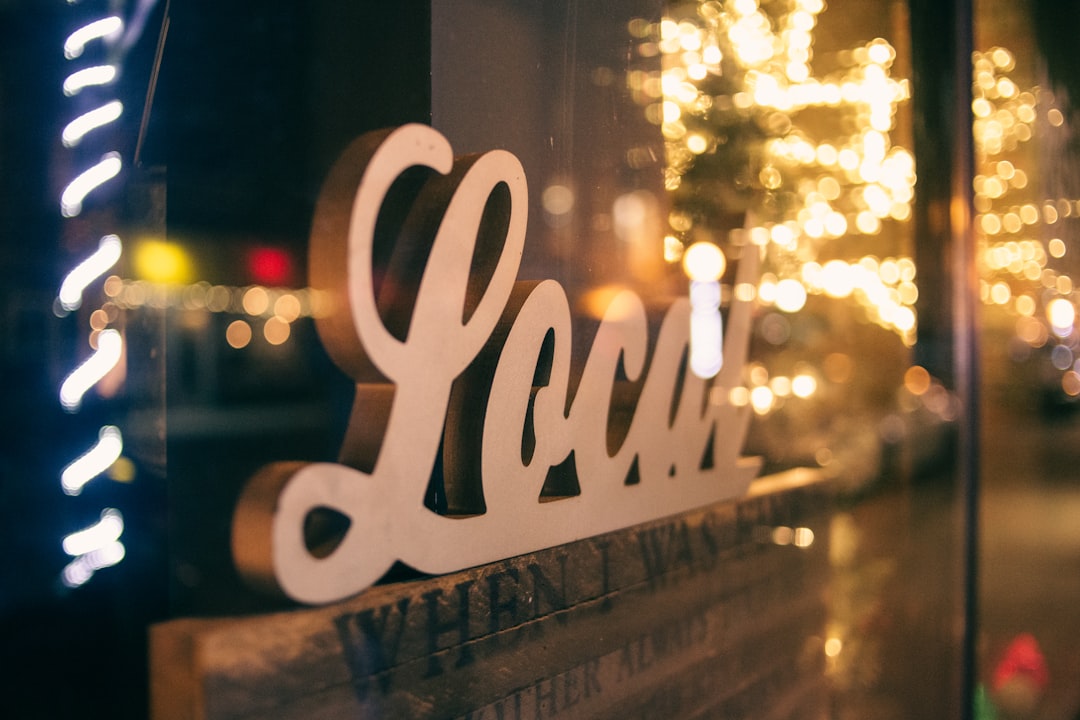 white-love-print-wooden-signage-ox72sudwbea